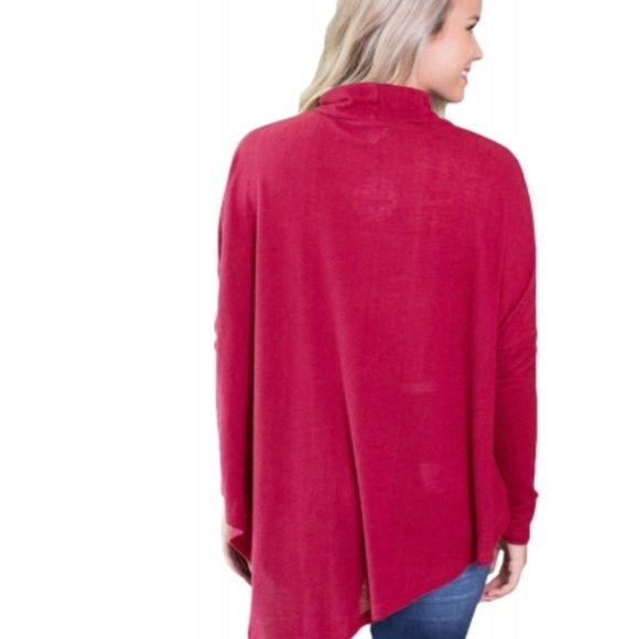 🌷LAST 1! 2X 🌷Pink asymmetrical faux poncho - Picture 3 of 3